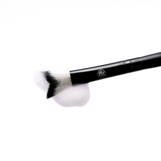 Double lash cleansing brush with soft white bristles and cleaning foam for eyelash extensions