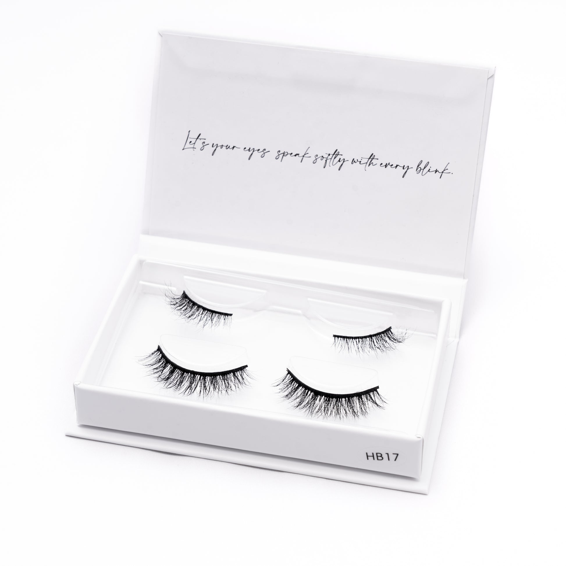 Set of 2 pairs of 3D Mink Lashes style HB17 in a white box with text on a white background